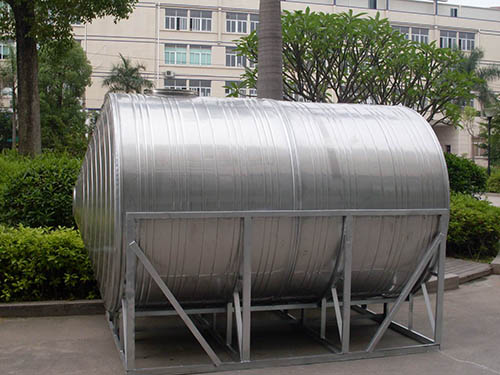 2吨不锈钢水塔